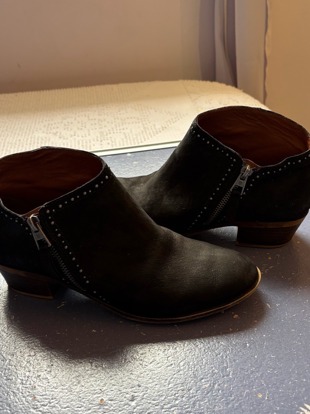 Lucky brand Booties,Size 8 - Picture 9 of 9